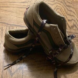 NWOT Camo print Vans never worn